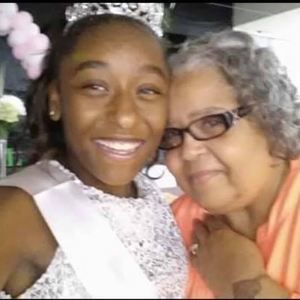 Meet your Posher, Gabriella